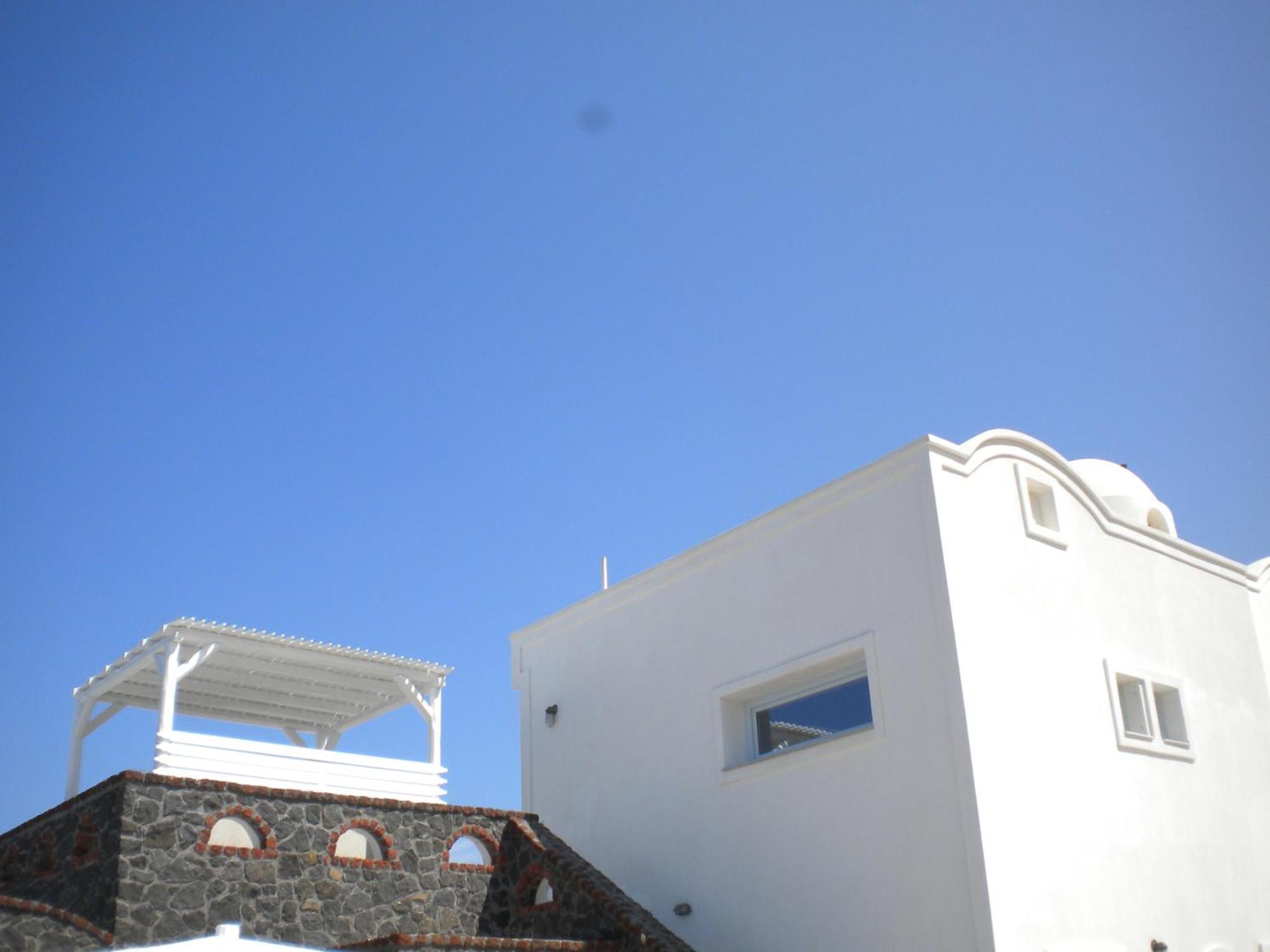 Starlight Luxury Seaside Villa & Suites Imerovigli  Exterior photo